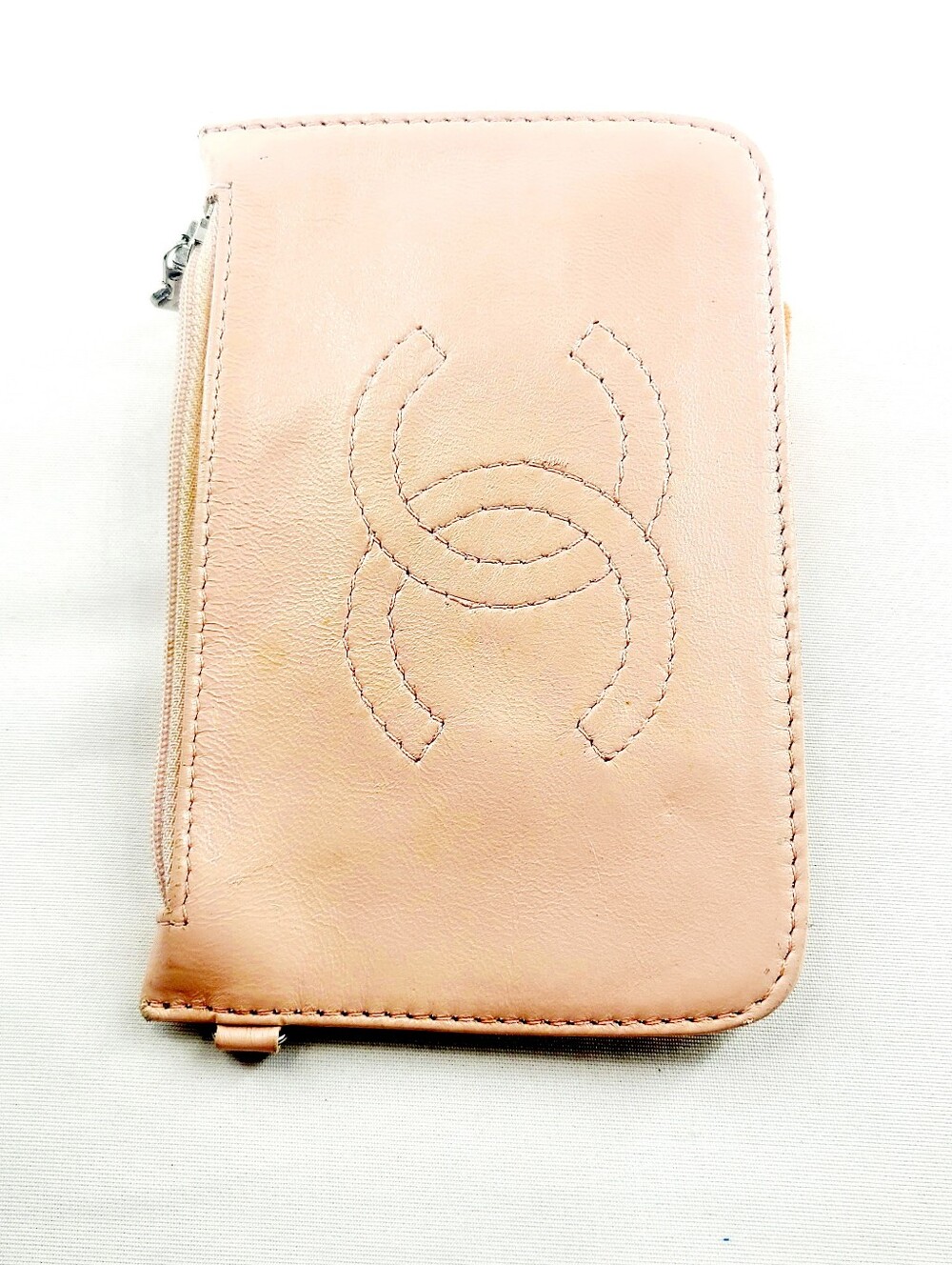 Chanel Leather Clutcb Pm - Picture 3 of 6